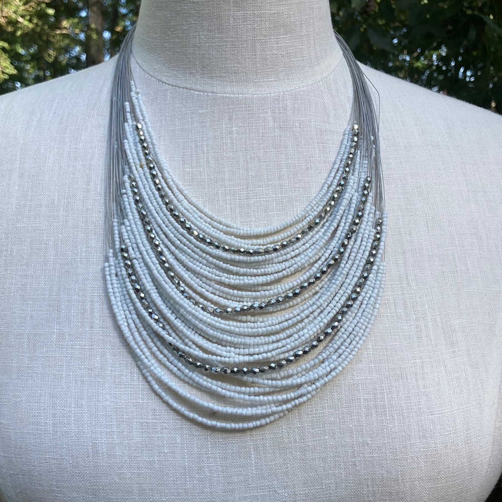 NWT  white/silver bead and wire necklace with lots of strands. From Target